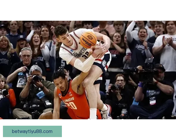 康涅狄格力克伊利诺伊晋级NCAA决赛里德双双马林斯十五分续写王朝辉煌